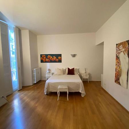 Pretty Apartment Milan Bagian luar foto